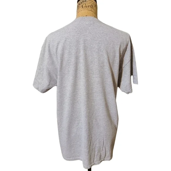 Gildan | Gray Duck Dynasty T-shirt - Picture 2 of 4